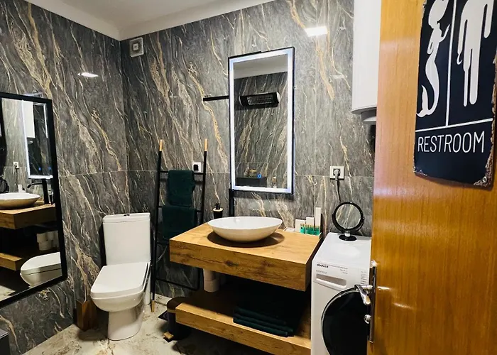 Apartment Luxury 'on The Beach' Makarska